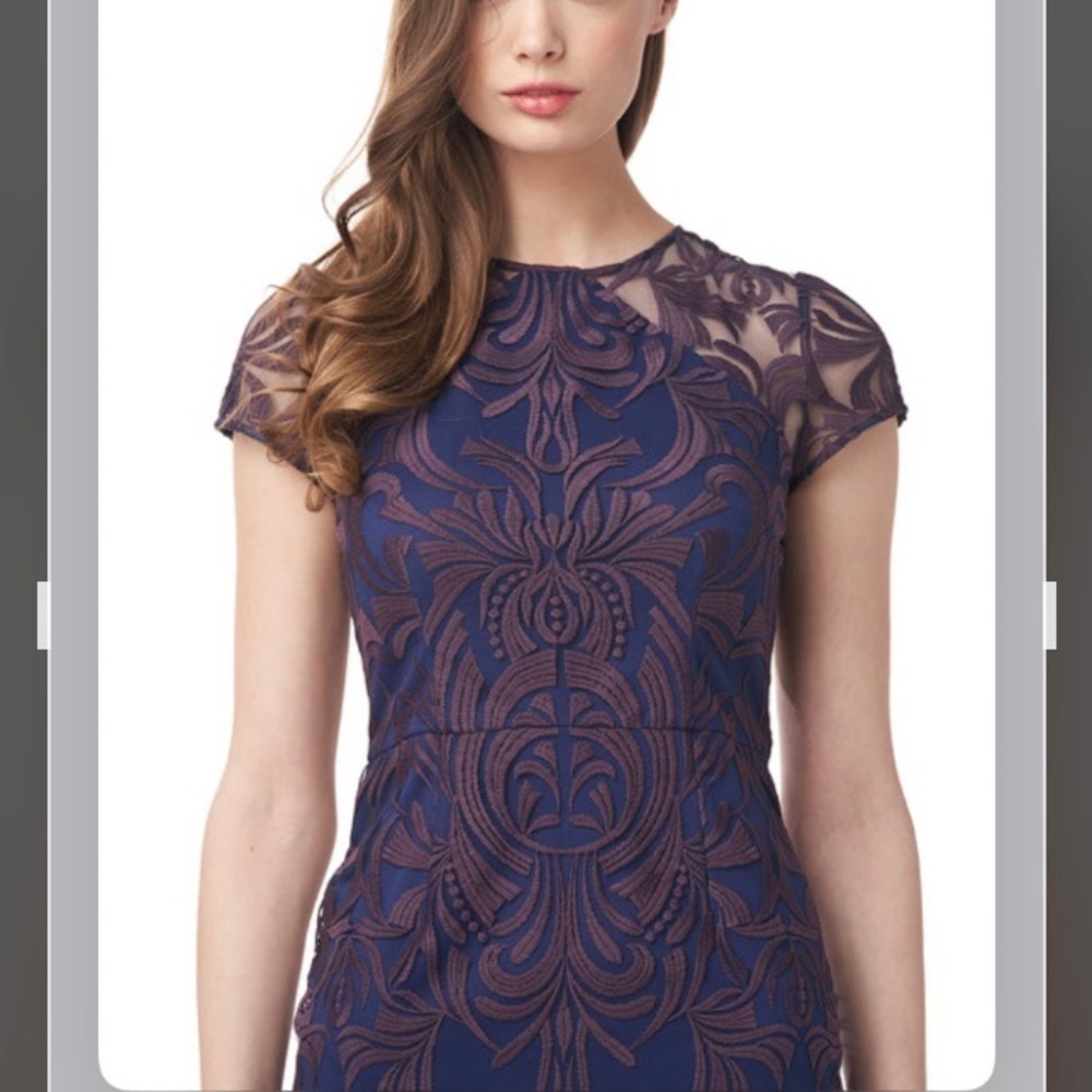 JS Collections Embroidered FAWN JEWEL NECK HIGH-LOW Flounce DRESS in Plum/Navy - Picture 3 of 5